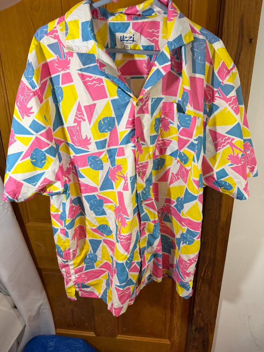 Uzzi Amphibious Gear Men's xl Multicolor Color Block Hawaiian Shirt